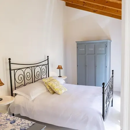 Bruna - Capitol Lifestyle Villa *
